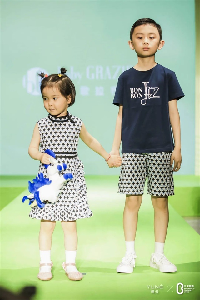 9e29c45c-938c-41b9-a858-7a12a1cc3092