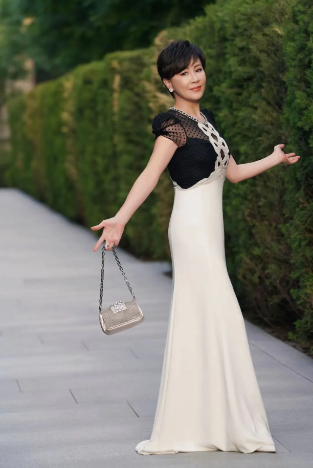 59dac666-8c3a-4b5a-a571-9a112ac76439