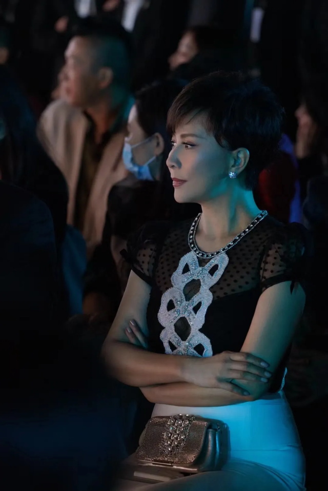 b4e5d052-7678-43d3-af30-7f94b0ffc1ca