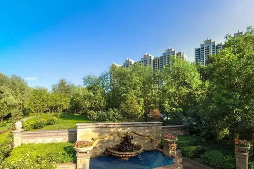 148b9d56-adf0-4e25-965b-d224346cb30c