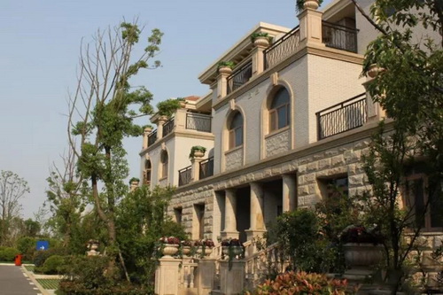 93eed916-80f7-4fde-b58e-b3daeba581aa