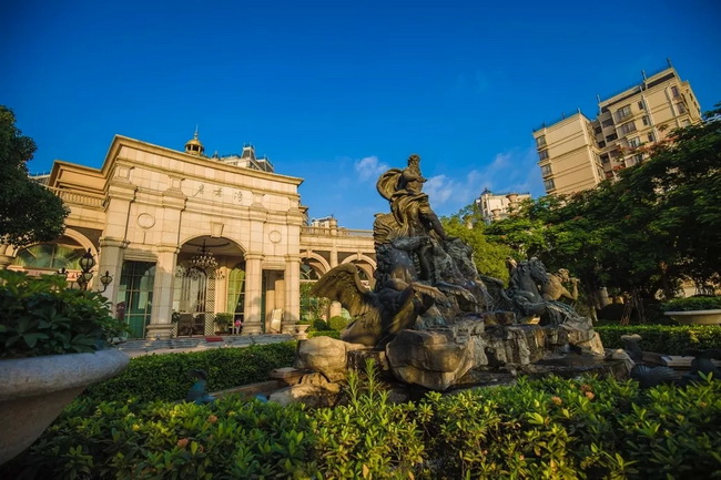 9c813f9d-db80-47cb-be56-b4a9c7cd3d76