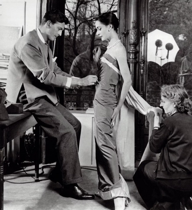 a975b8fb-de29-482b-8035-04fdb5c9055c