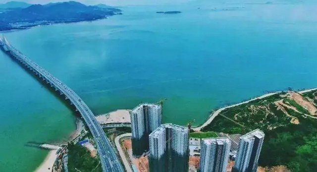 fc973a2e-5d62-42ff-9a2f-253667f2687a