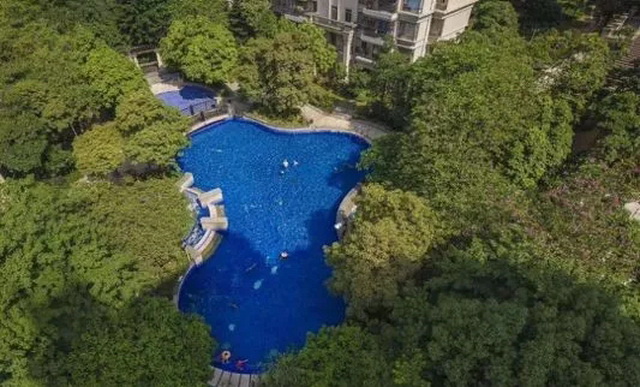 64f1cb2f-b66b-41aa-9526-b26d31cd2067