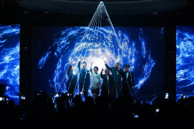 c5ff9d73-3949-4db7-8798-b57bf0de24df