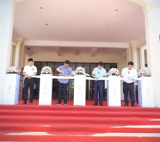 2deca26c-cf46-41f1-a538-b1db02fe8be0