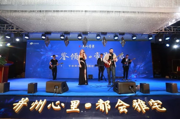 357e596f-bd43-464e-b309-0c1b342ce5d2