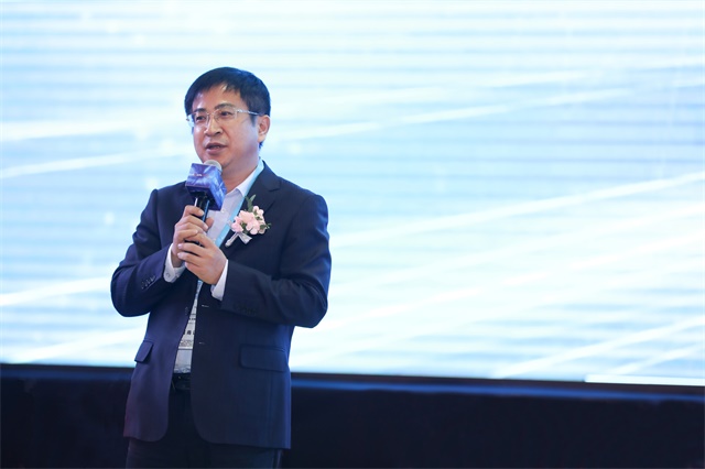 1e0896bc-8838-4bc5-b05c-b78f7affc252