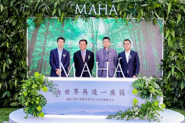 e5d911ef-3000-4f65-b565-55bd75c6184d