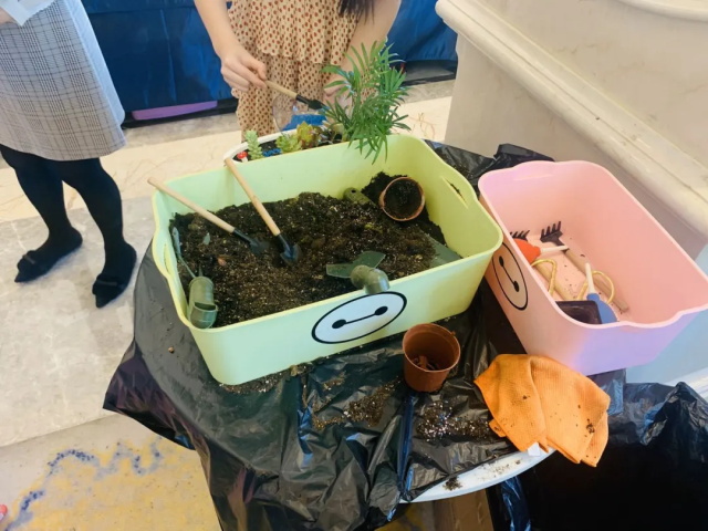 4388cf9c-f37c-4f62-811a-a09b3fb28962