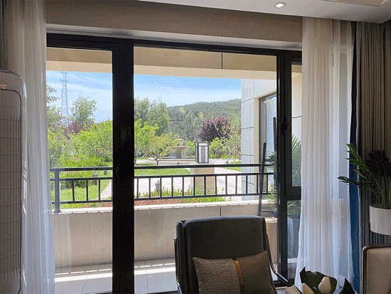 93b930f4-2ae5-4f30-a3d2-a5d23f89d8a2