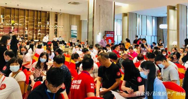 f3ac8275-3735-4d13-a3f9-8214b1cfb1a1