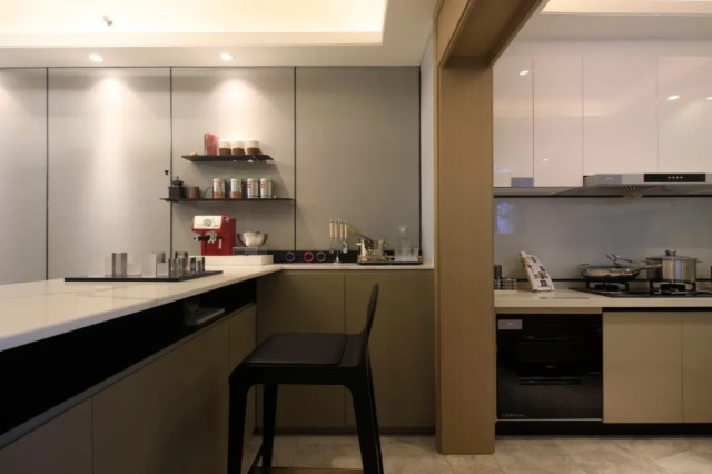 5d1e6894-84ef-4d09-9dae-d67c21b59494