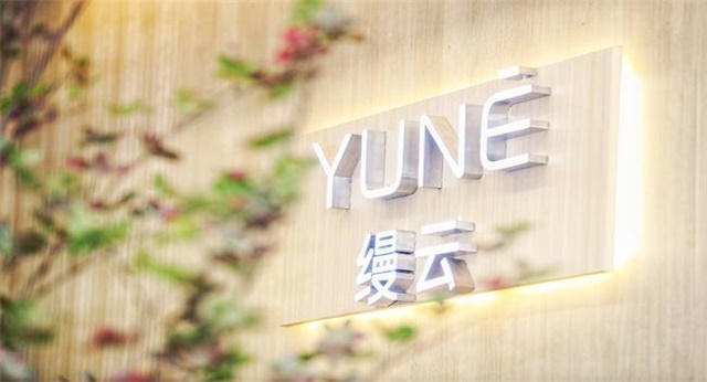 f8f7ea4d-2c58-4e5a-a04f-4074b3a4db41