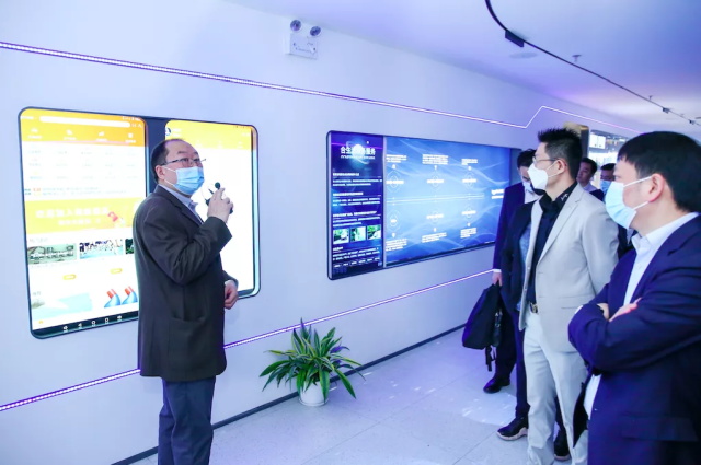 39d0c8b2-4eed-4e01-95fe-80627adfb23f