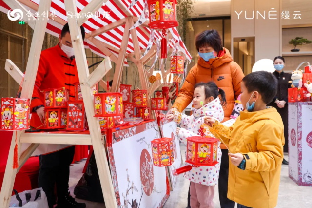 4352ada6-8a06-4c4f-a41f-af733aa63b95