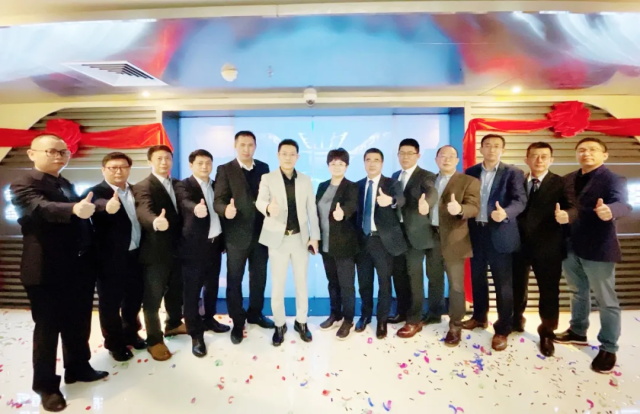 b0e34fc2-b178-4145-bbe2-722fa77a42ca