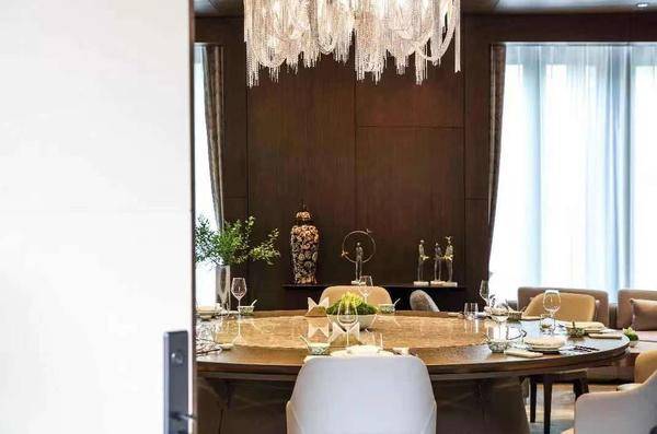 6376930782053977048207087