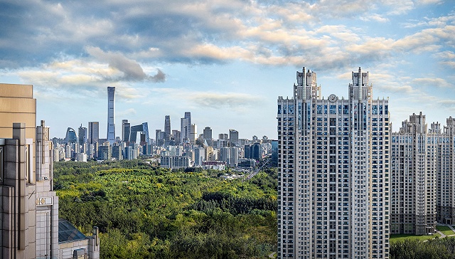 6377216061470917849614272