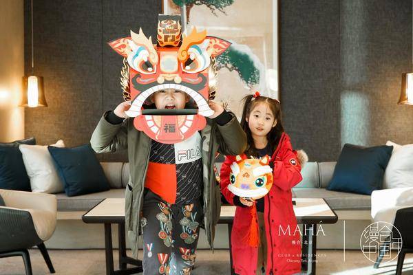 6378296292729163307038856