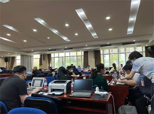 6378797244475652541809931