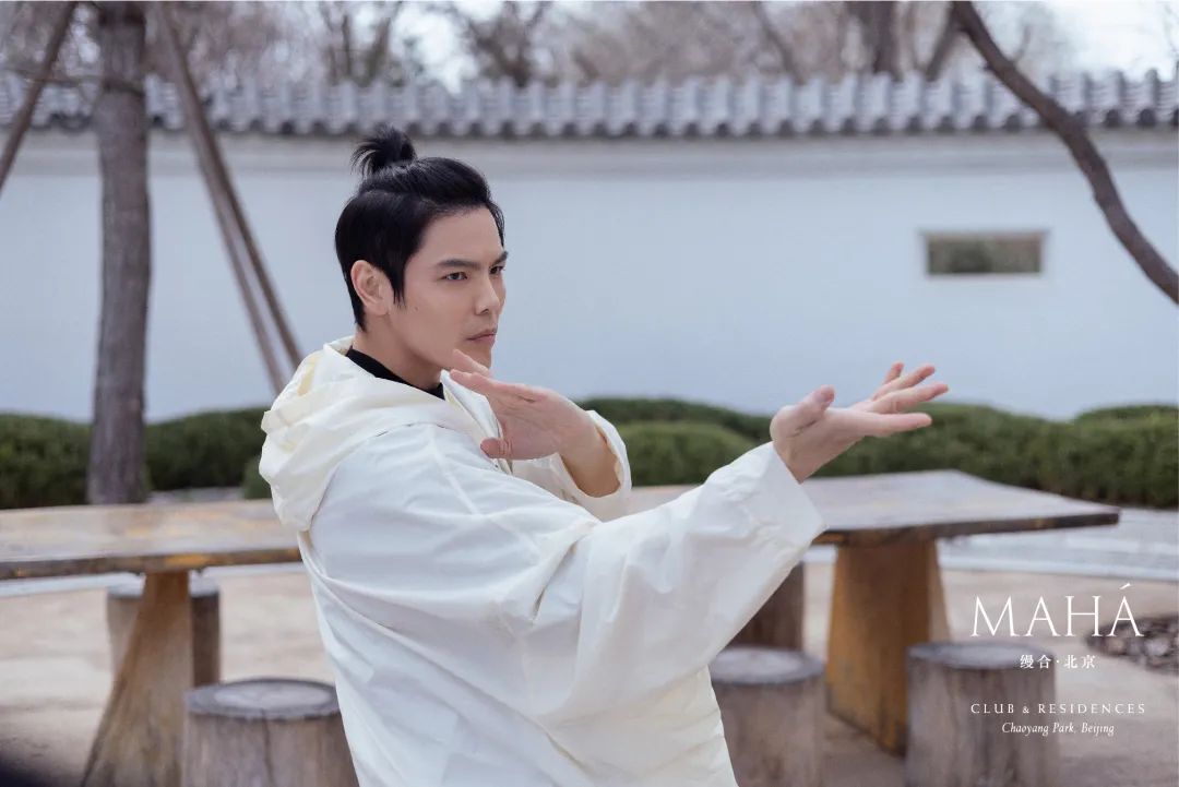 6378806671697552703282305