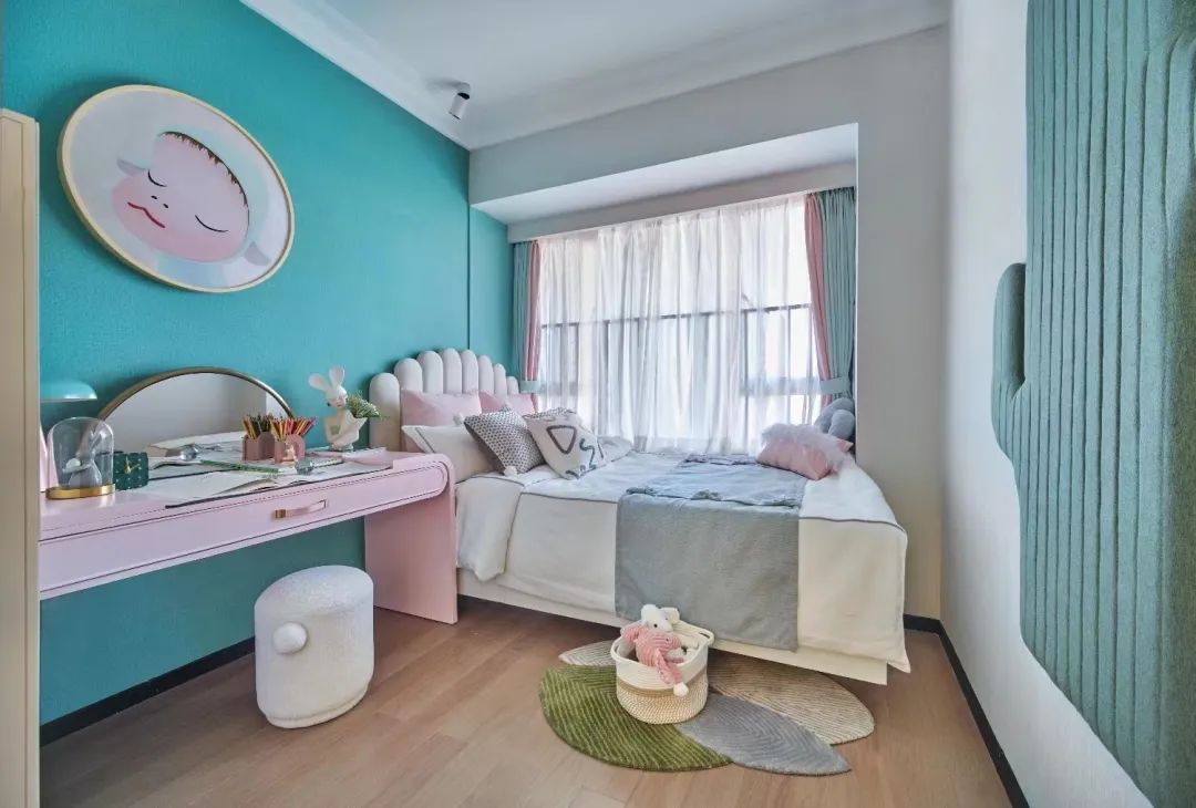 6379021226730313675851415