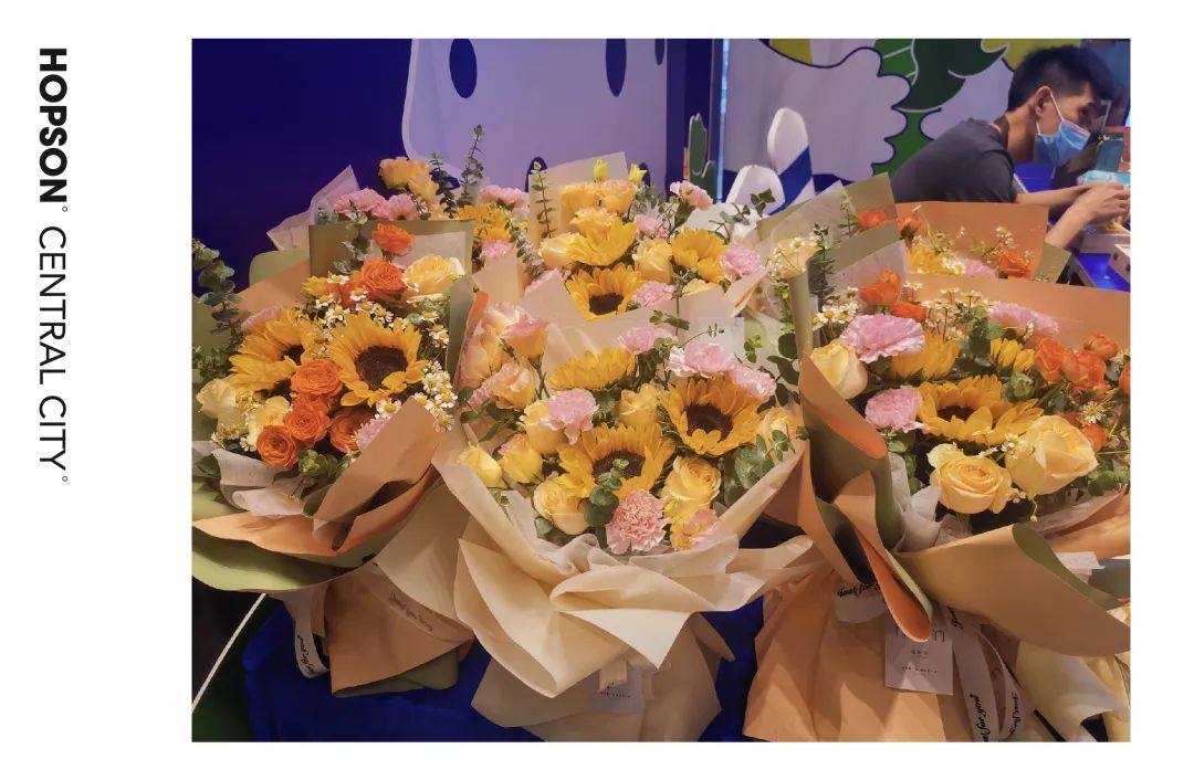 6379021625681948784503552