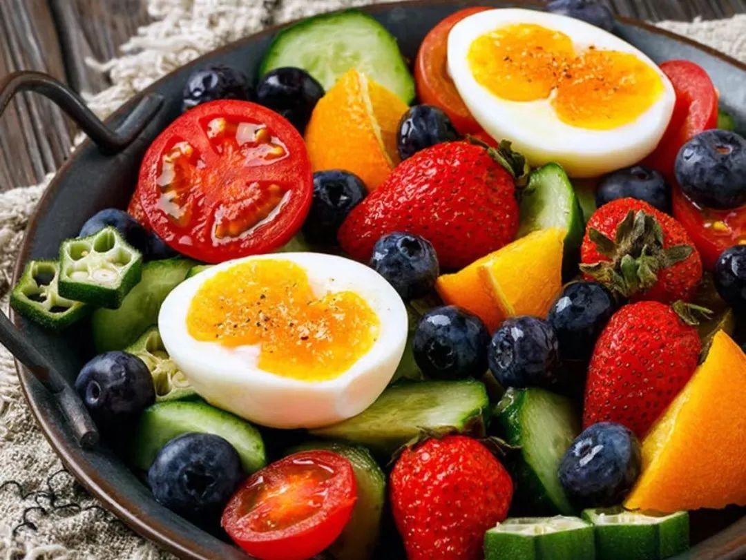 6379382372774149353892165