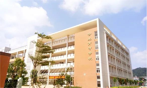 6379390925937671101580728