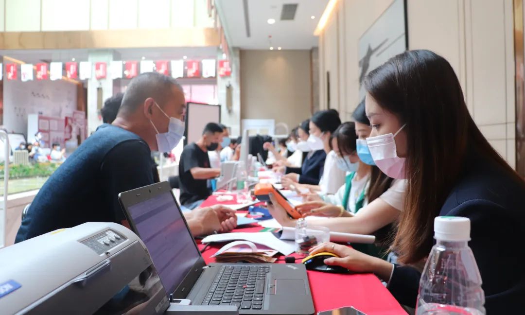 6379391035545451709622460